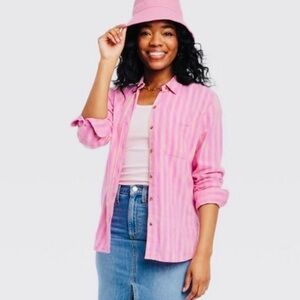 Universal thread Pink Striped Shirt size small